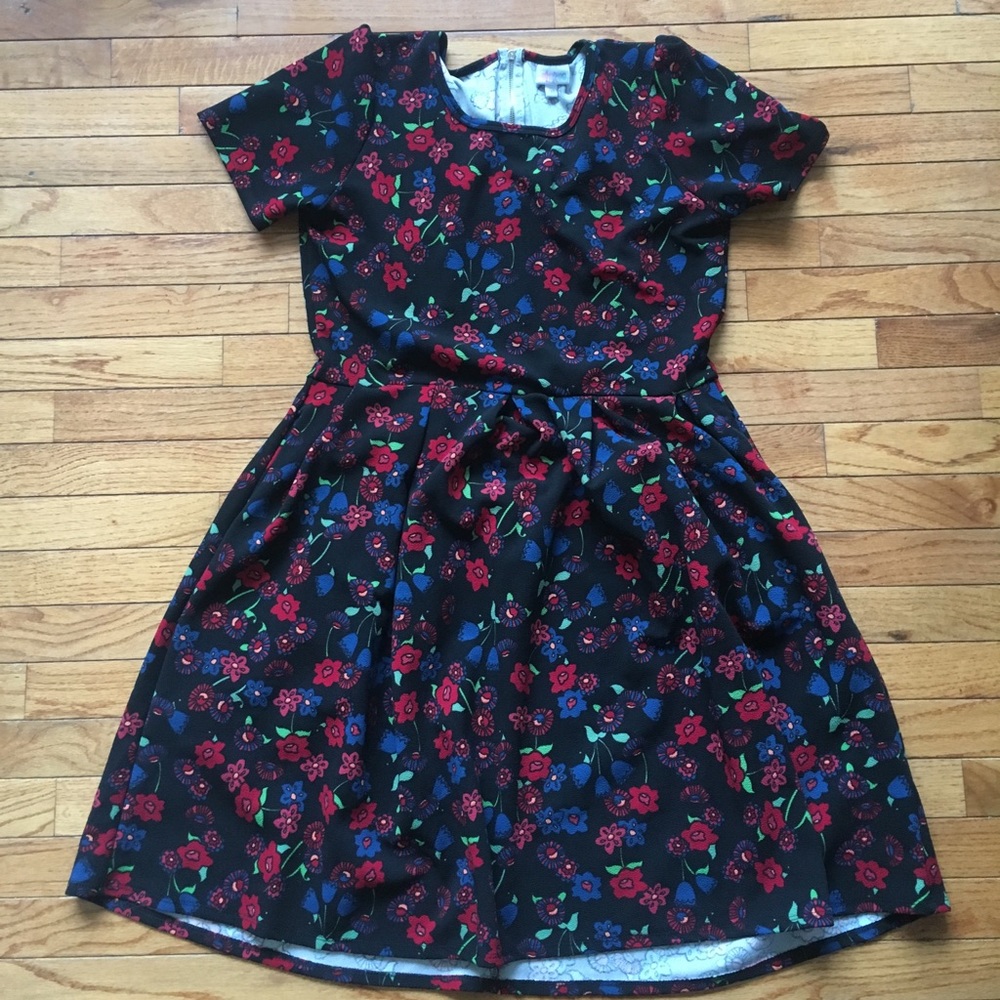 2xl Amelia LuLaRoe